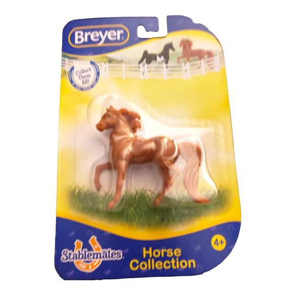 Breyer Horse Stablemates # 6965 Saddlebred Model - Picture 2 of 4